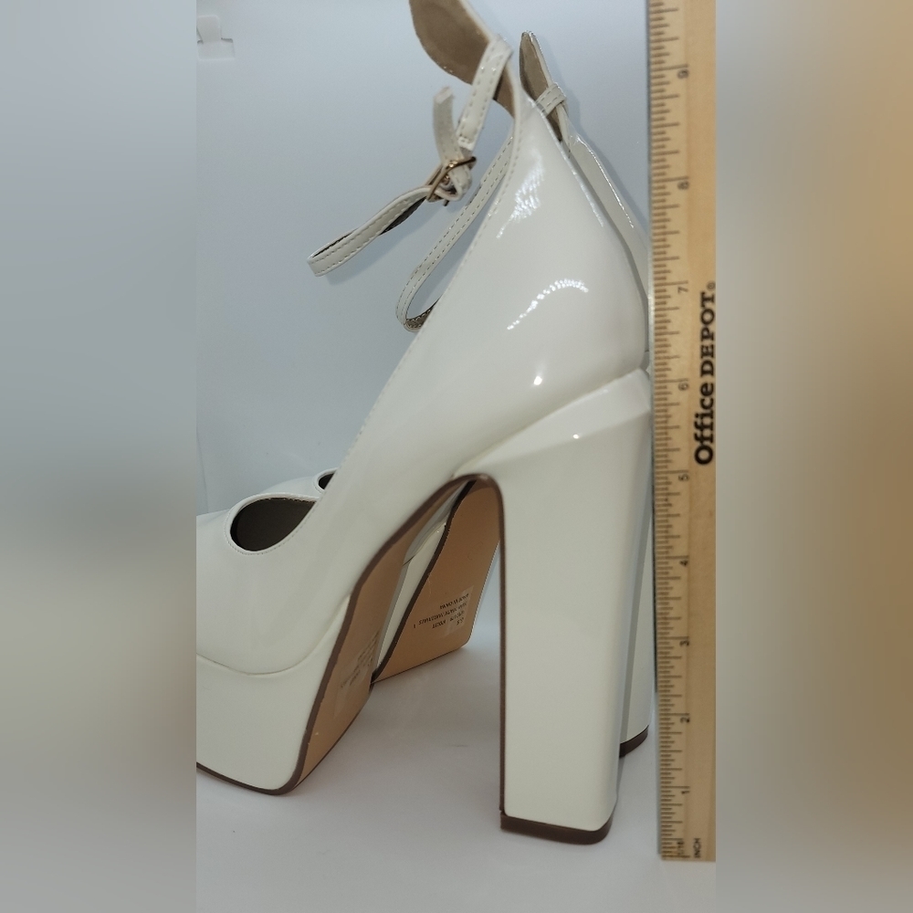 White vegan patent leather platform with ankle strap - Picture 3 of 7